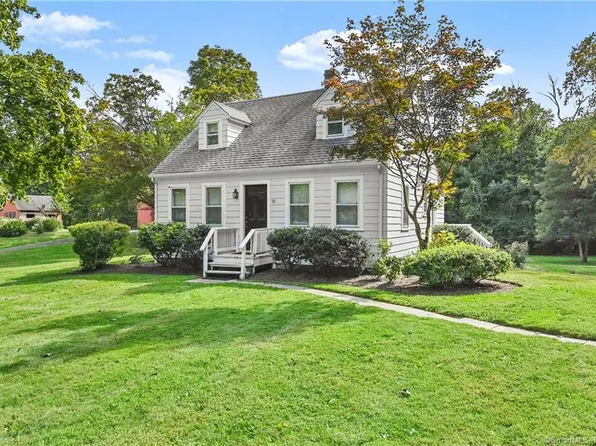 88 Jelliff Mill Road, New Canaan, CT 06840