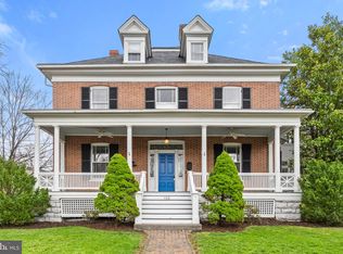 102 S Stewart St, Winchester, VA 22601