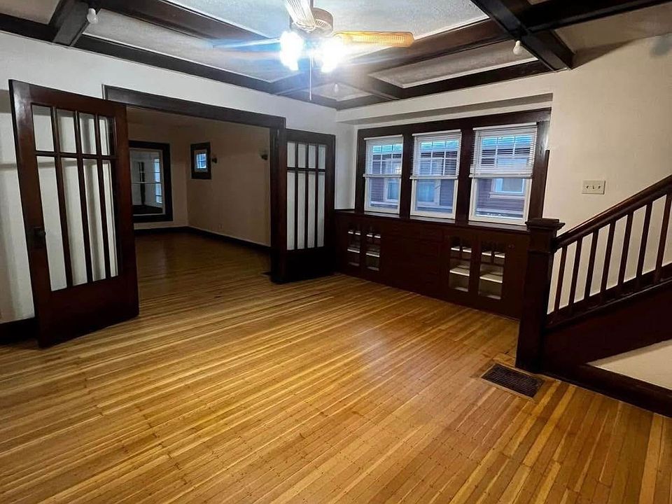 1st image of 3847 Carrollton Ave #3847