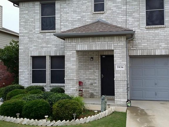 3rd image of 5936 McKaskle Dr
