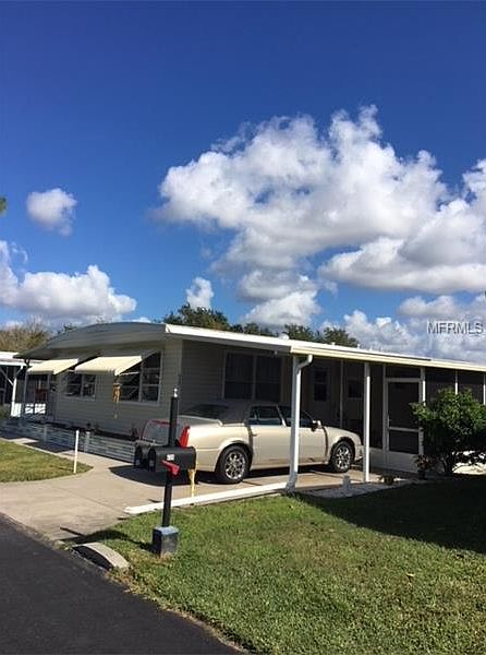 1st image of 637 Cervina Dr