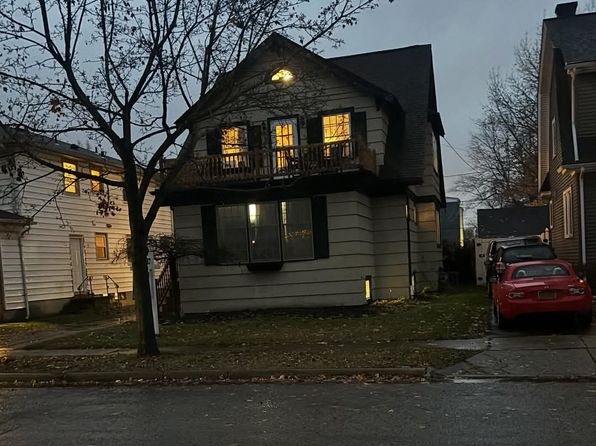 19 Coolidge Dr