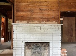 509 Crockett Rd, Palestine, TX 75801