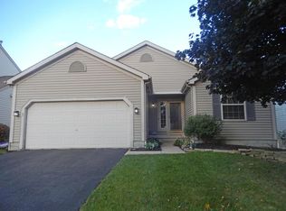 3168 Menzola Dr, Columbus, OH 43228