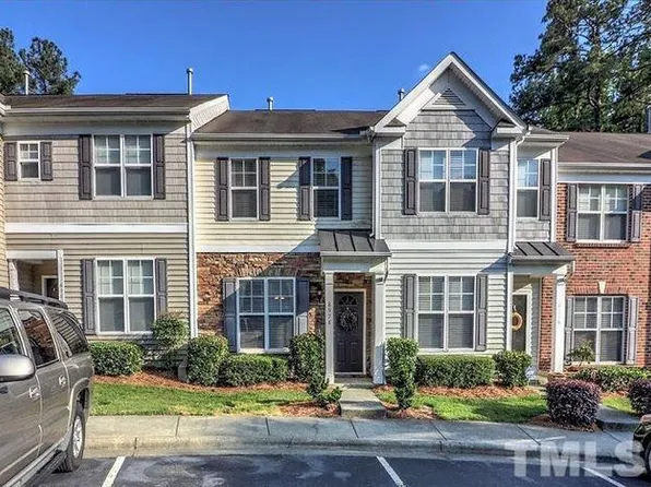 8978 Camden Park Dr, Raleigh, NC 27613