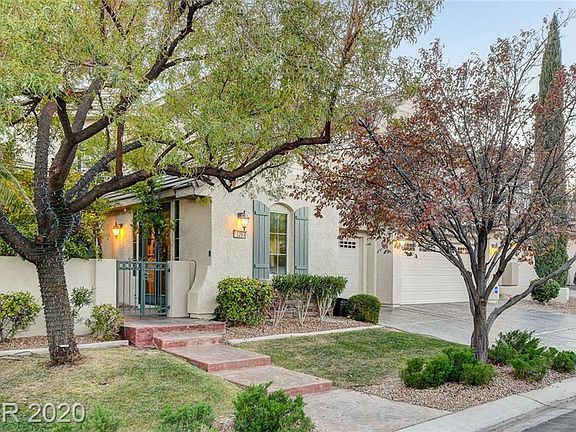 3rd image of 10293 Garden Glen Ln