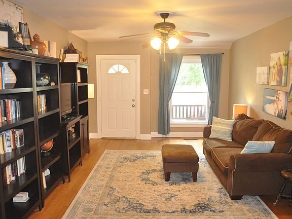 5th image of 709 NW 48th St