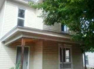 812 W Maple St, Independence, KS 67301