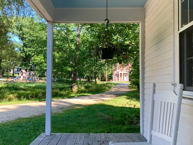 20 Tenney Hl — Photo 2