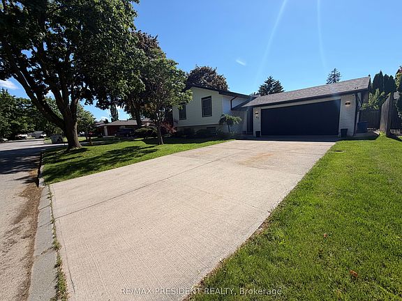 2nd image of 45 Royal Oak Dr