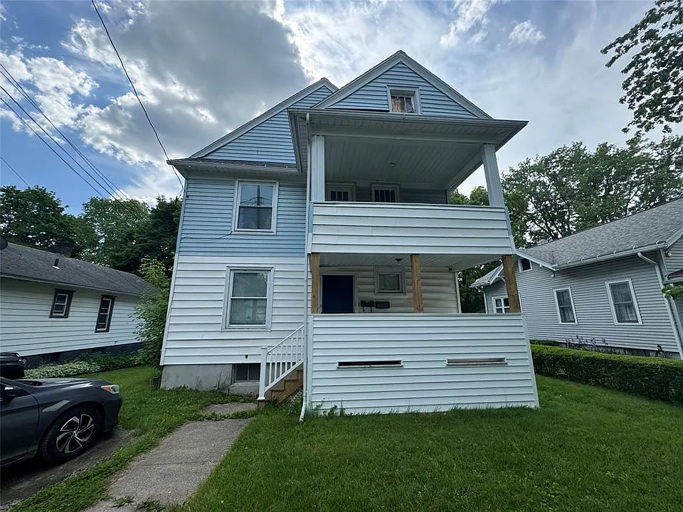 87 Gaylord St #2