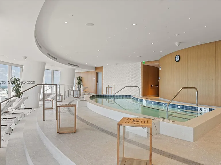 300 Biscyane Boulevard Way #1202 — Photo 38