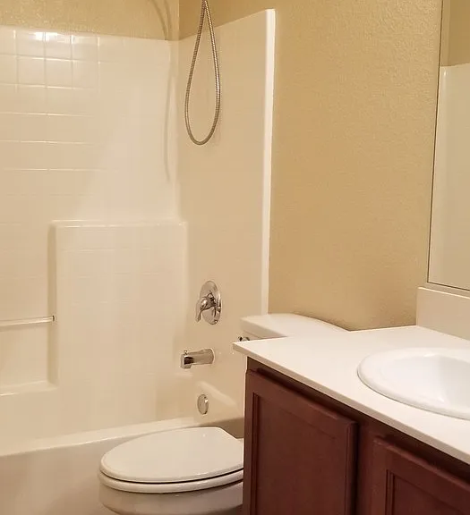 2160 Overland Park Dr — Photo 9