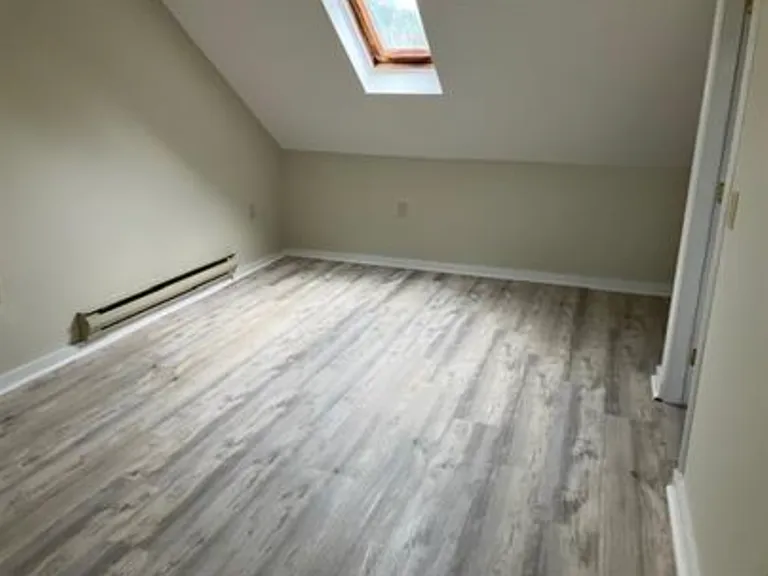 24 Main St #2 — Photo 11