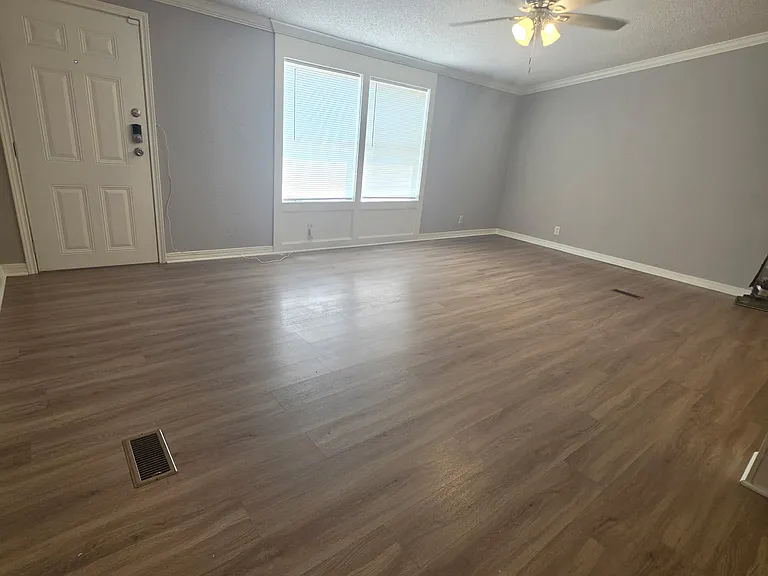 2387 Gum Springs Rd — Photo 3