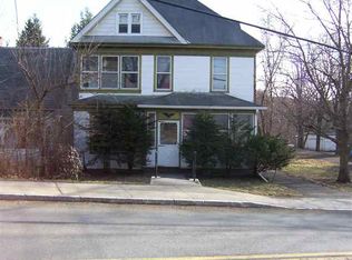 53 Main St, Hudson, NY 12534