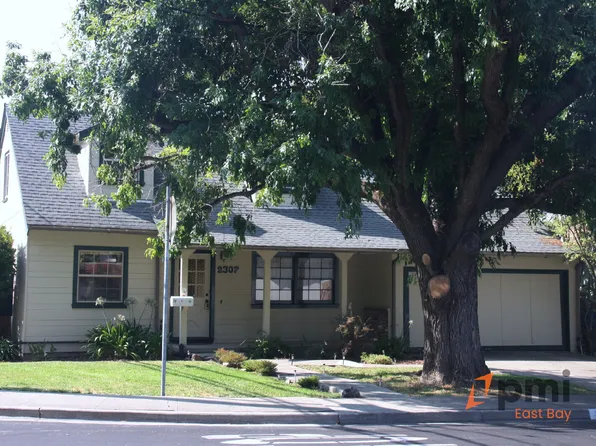 2307 Collins Ave, Pinole, CA 94564