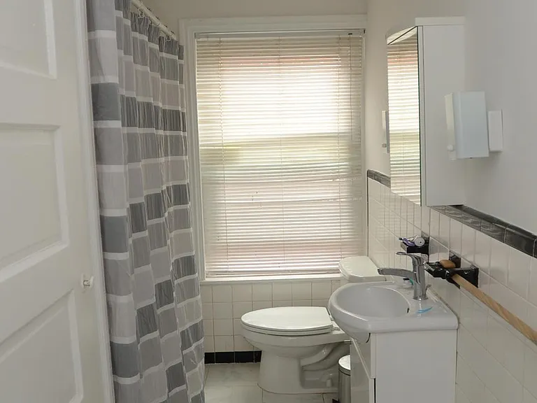 2124 Spruce St #3R — Photo 14