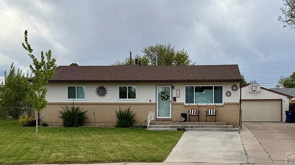 1st image of 3124 Royal Ave