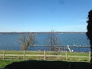 1st image of 43 Cayuga Dr #43