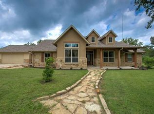 1011 Private Road 2904, Giddings, TX 78942