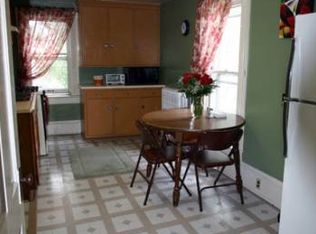 829A Jackson St, Oshkosh, WI 54901