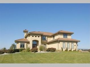 18118 Sunset Dr, Olathe, KS 66062