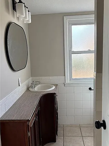 104 S Clark St — Photo 17