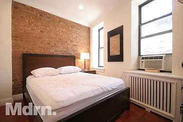 Rented by Mdrn Residential