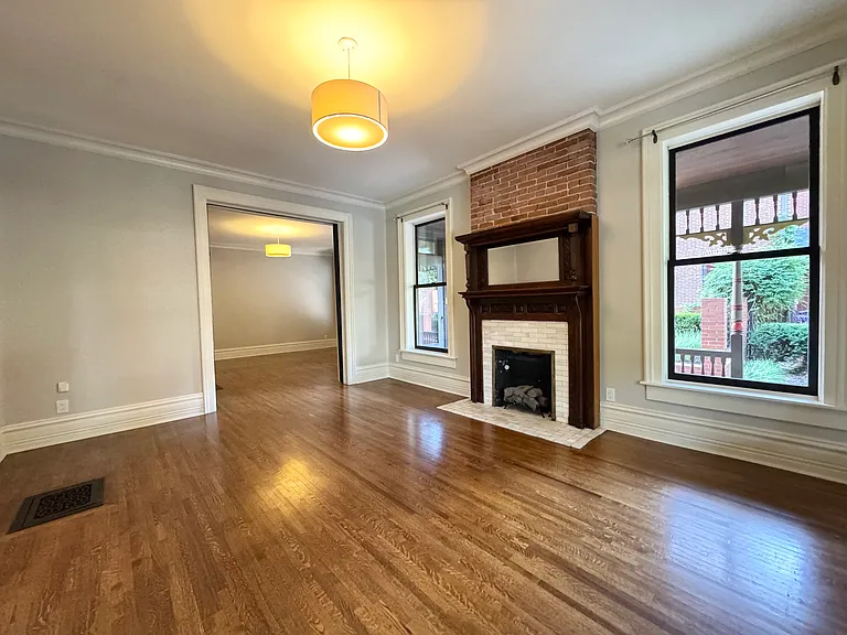 3011 Grand Ave — Photo 7