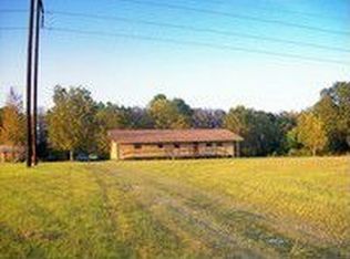 2984 Devandrene Ave, Waycross, GA 31503