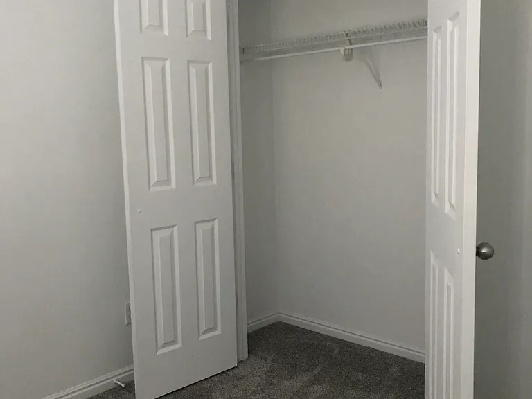 1069 S 1850 W — Photo 5