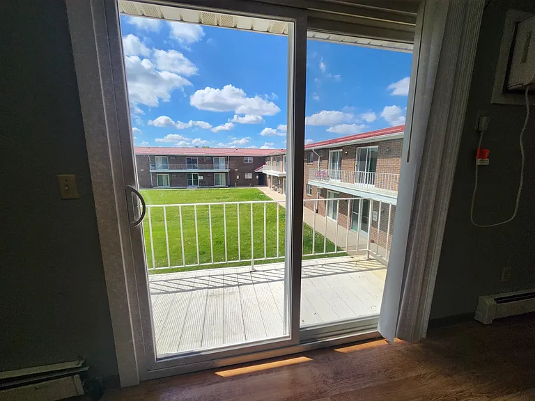 101 16th Ave NW #29 — Photo 3