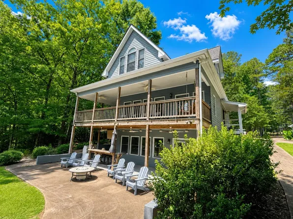 1070 Apalachee Woods Trl, Buckhead, GA 30625