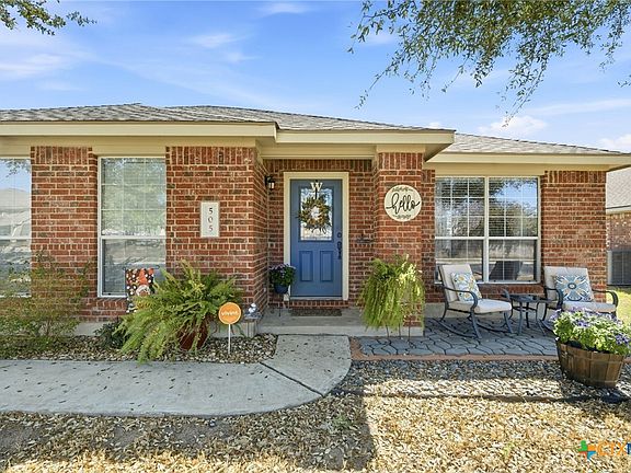 2nd image of 505 Valjean Dr