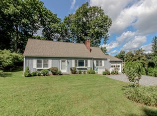 15 Short Dr, Bethel, CT 06801