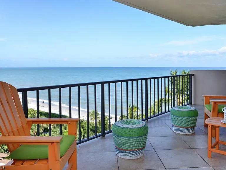 4001 Gulf Shore Blvd N #707 — Photo 2