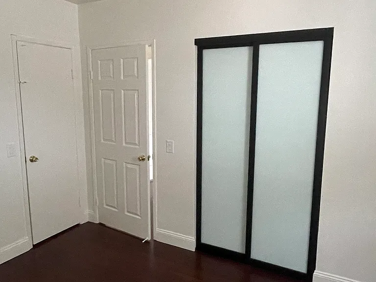 2164 Oceanside Blvd — Photo 10