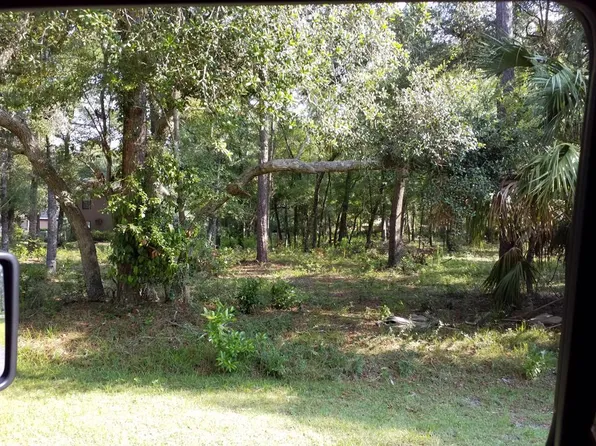 1 NW 70th Cir, Chiefland, FL 32626