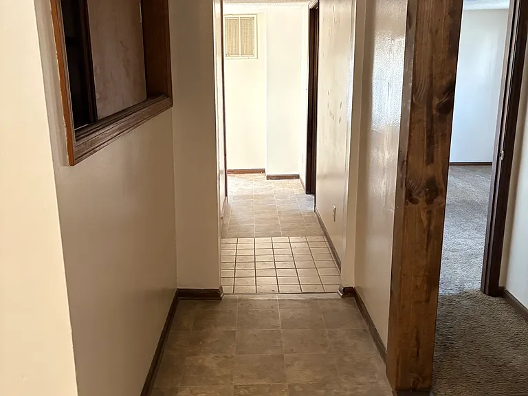 2452 N Arkansas Ave — Photo 5