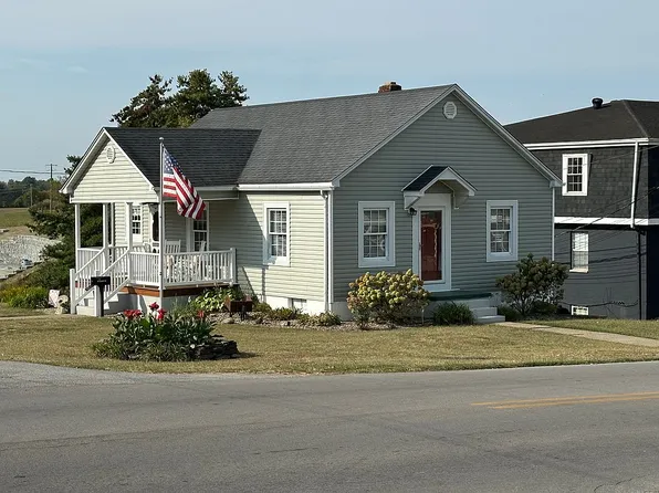 611 Elizaville Ave, Flemingsburg, KY 41041