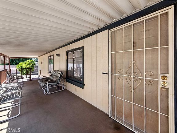 4th image of 1300 W Menlo Ave Space 188