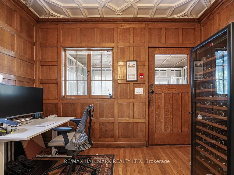 344 Palmerston Blvd #MAIN — Photo 18