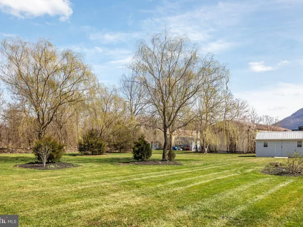 Funk Rd, Strasburg, VA 22657