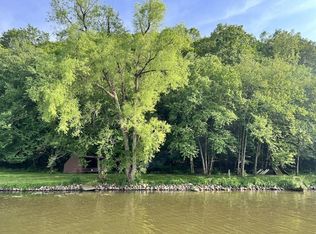 E4756 East Redstone Drive #20 & 21, La Valle, WI 53941