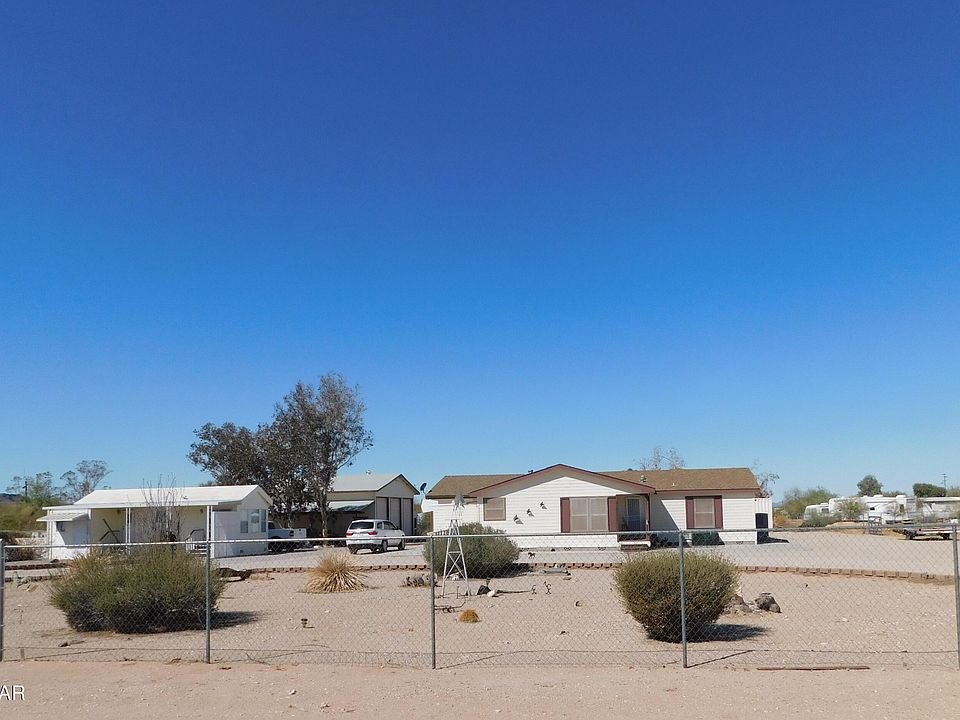 1st image of 25390 Horseshoe Ln