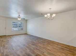 3004 N Hampton St, Fort Worth, TX 76106