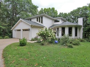 5700 Tower Terrace Rd, Cedar Rapids, IA 52411