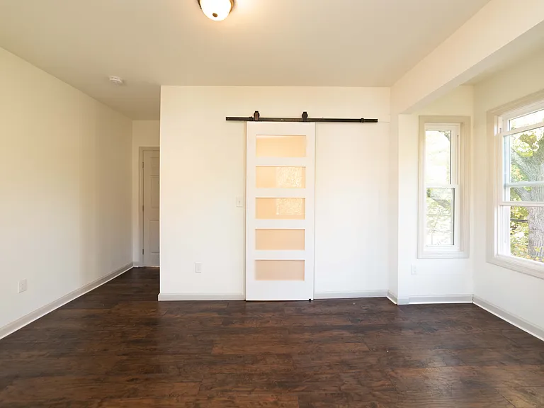 84 Sheffield Ave #2 — Photo 7