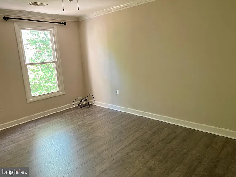118 Middle Point Ct — Photo 15